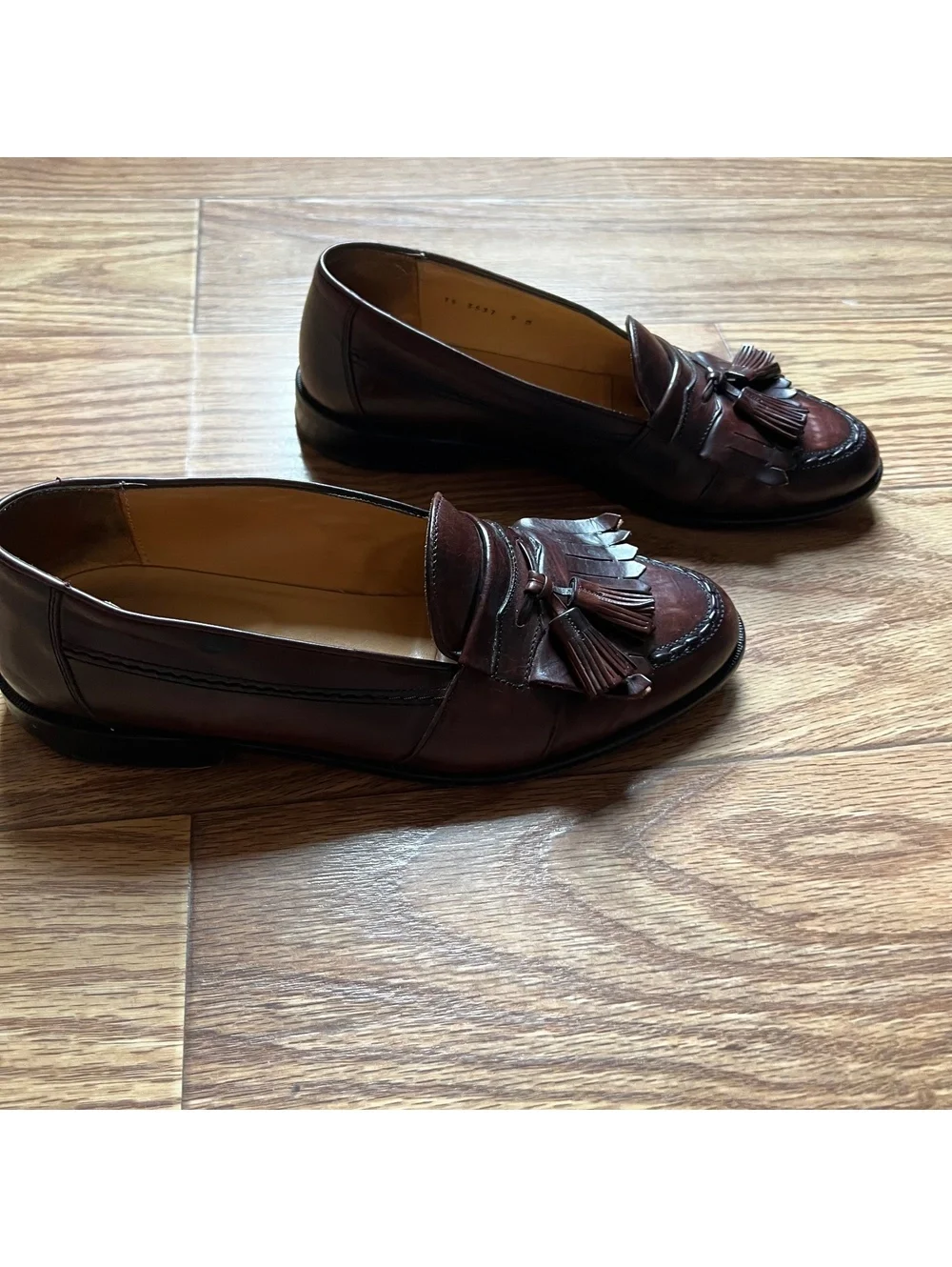 Vintage Y2K Tassel Penny Loafers by Johnston & Murphy - Timeless Streetwear V2
